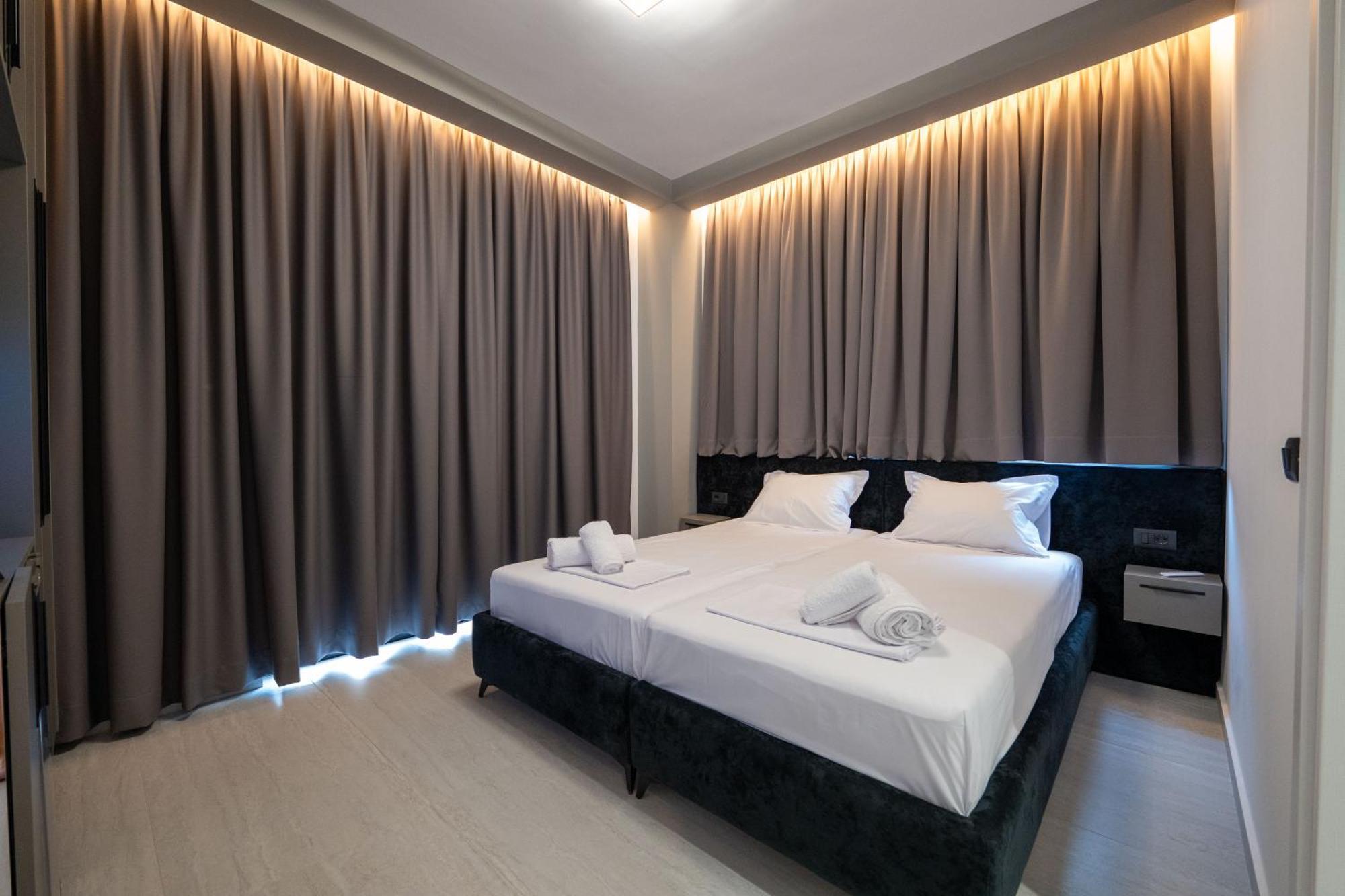 Euphoria Apartments Sarandë Exterior foto
